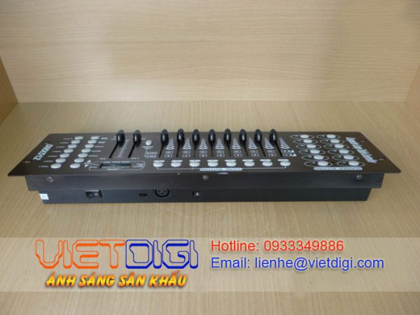 Bảng điều khiển DMX 192