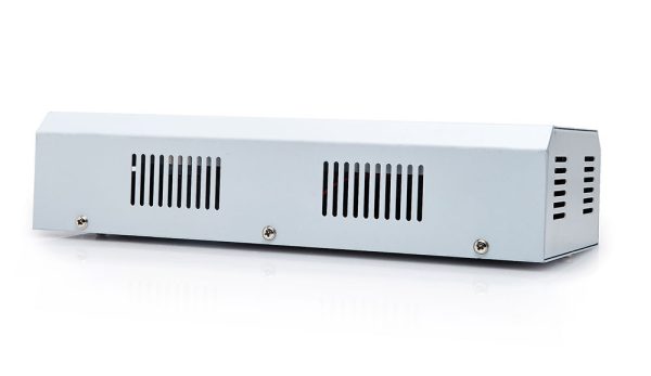 Mặt dưới chớp 200W